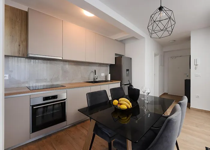 Lägenhet M&la Zadar